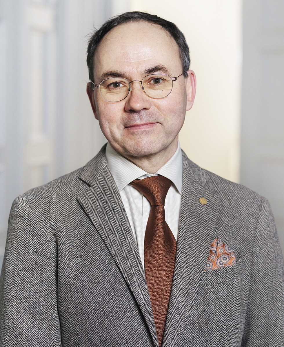 Dr. Fredrik Swahn