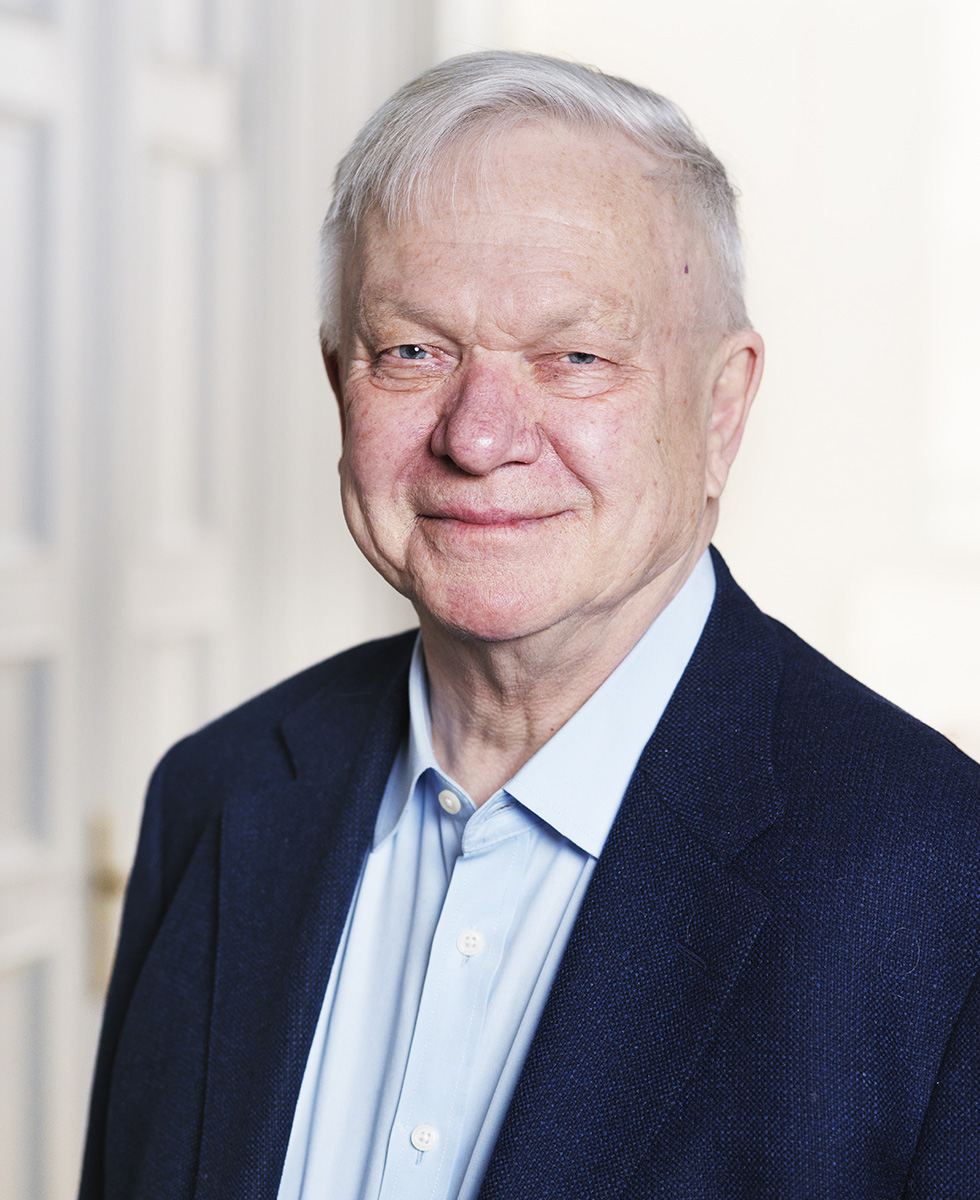 Professor Peter Arner